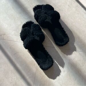 Hermes Oran black shearling slide sandal size 35.5